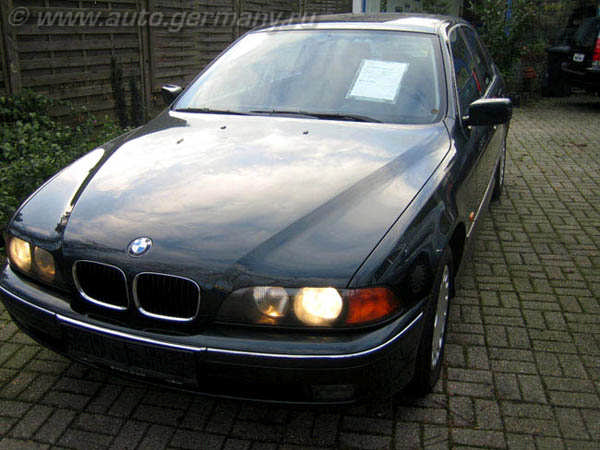 BMW 520 (100)
